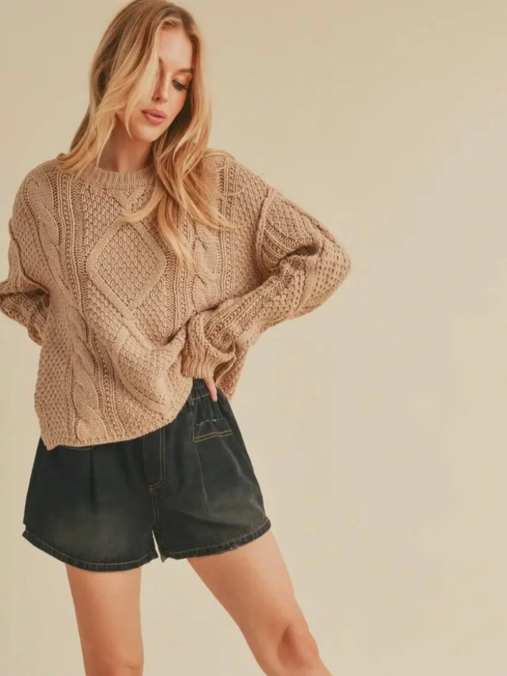 NWOT Aemi & Co Women's Sweater